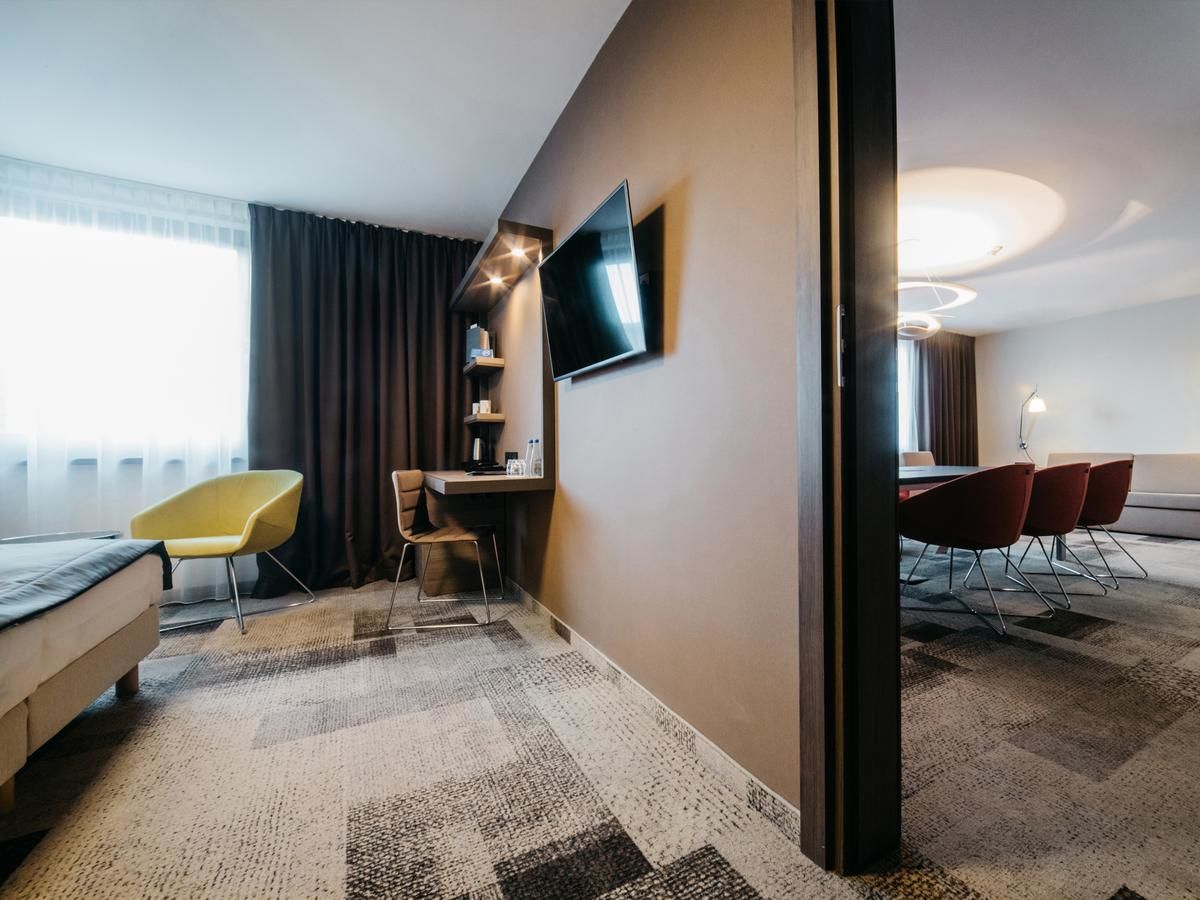 Отель Q Hotel Plus Katowice Катовице-13