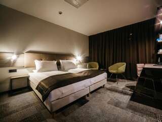 Отель Q Hotel Plus Katowice Катовице Стандартный двухместный номер с 1 кроватью-7